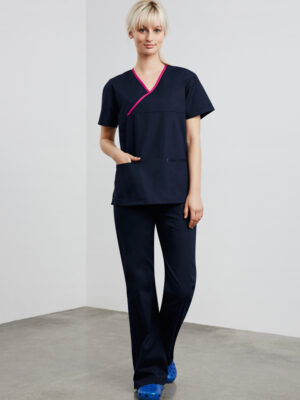 Womens Contrast Scrub Top